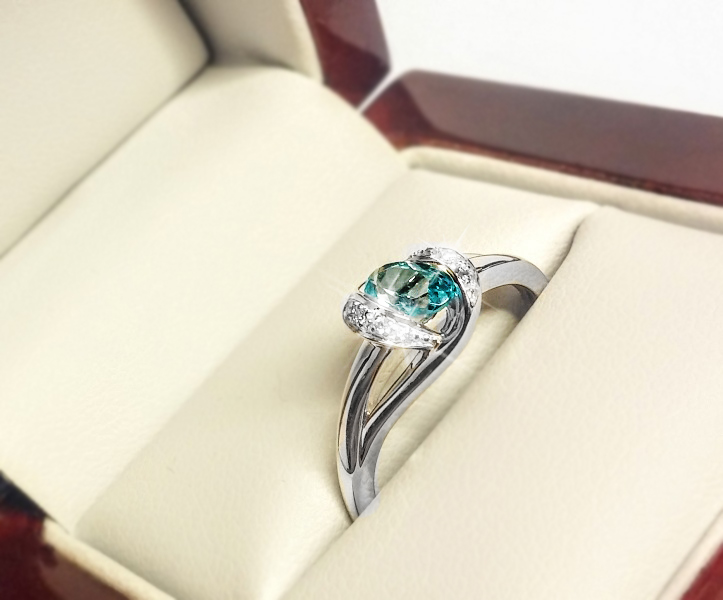 Prsten s diamanty a topazem Briline 3861939-0-54-93