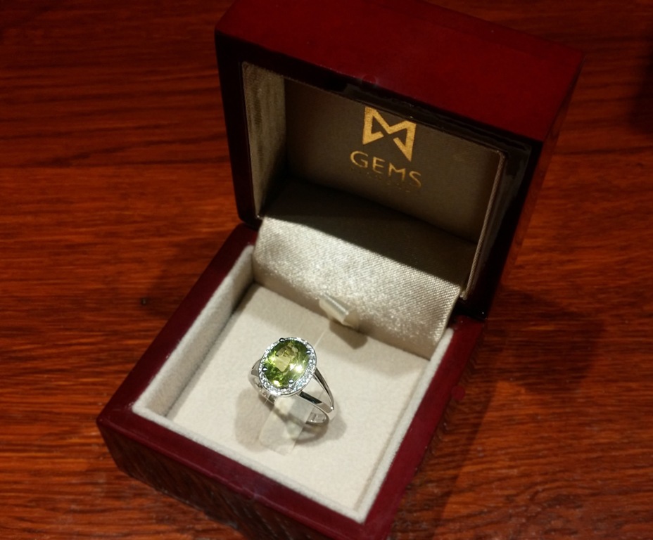Diamantový prsten s peridotem Briline 3860541-0-55-87