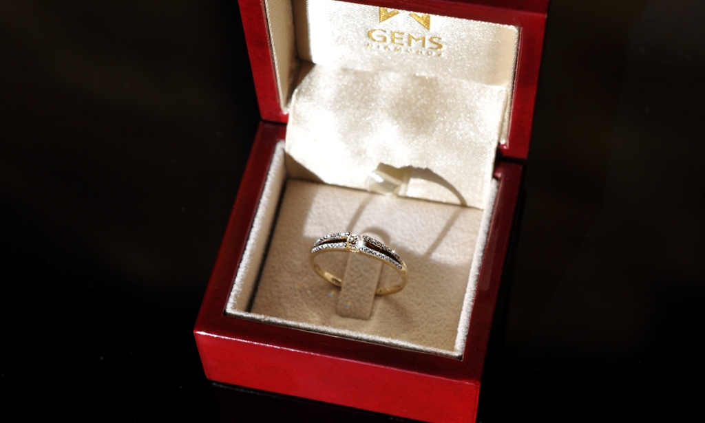 Prsteny s diamanty GEMS diamonds, žluté zlato 3810427-5-50-99