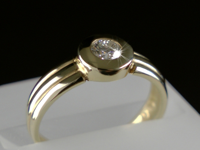 Prsten s diamantem Briline 100688