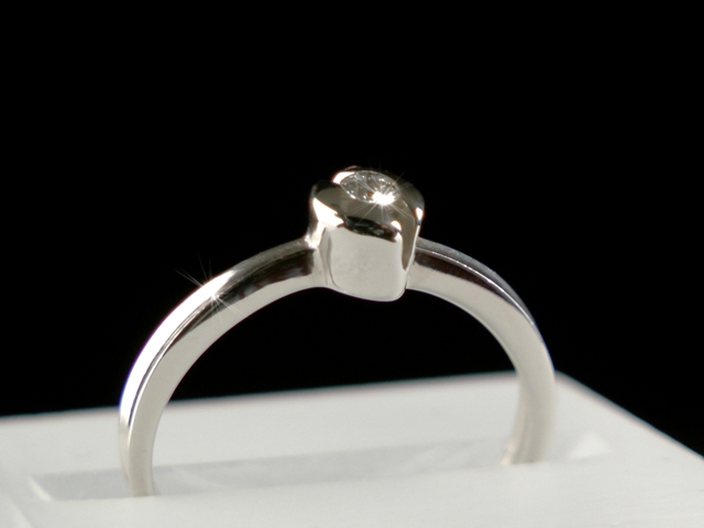 Zásnubní diamantový prsten Briline 84307