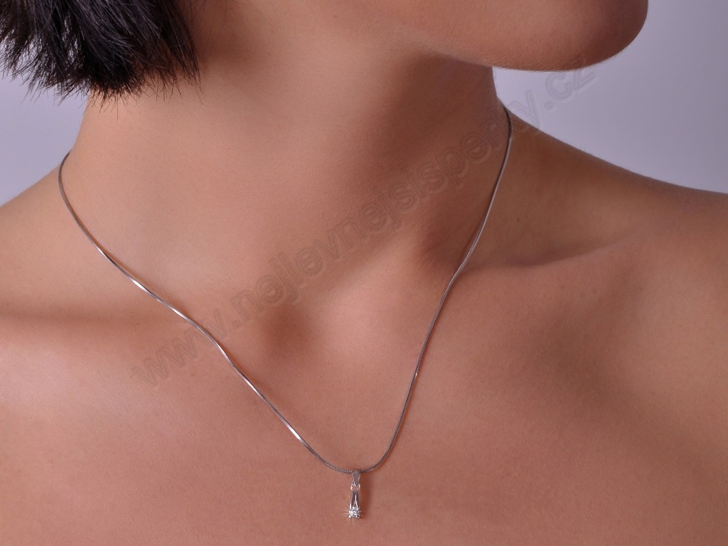 Briliantový přívěšek Briline 38107