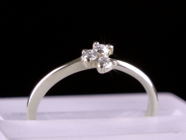 Zásnubní prsten Briline 100372