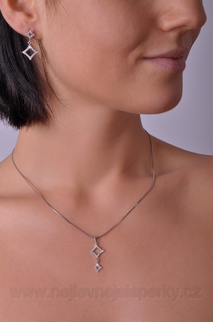 Elegantní přívěsek s brilianty Briline 23007