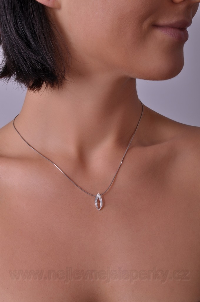 Přívěšek s diamantem Briline 21407