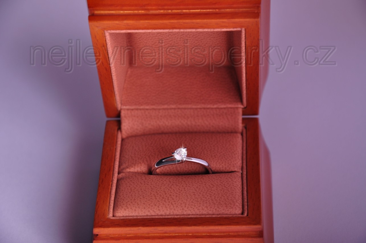 Briliantový zásnubní prsten Briline sp8907
