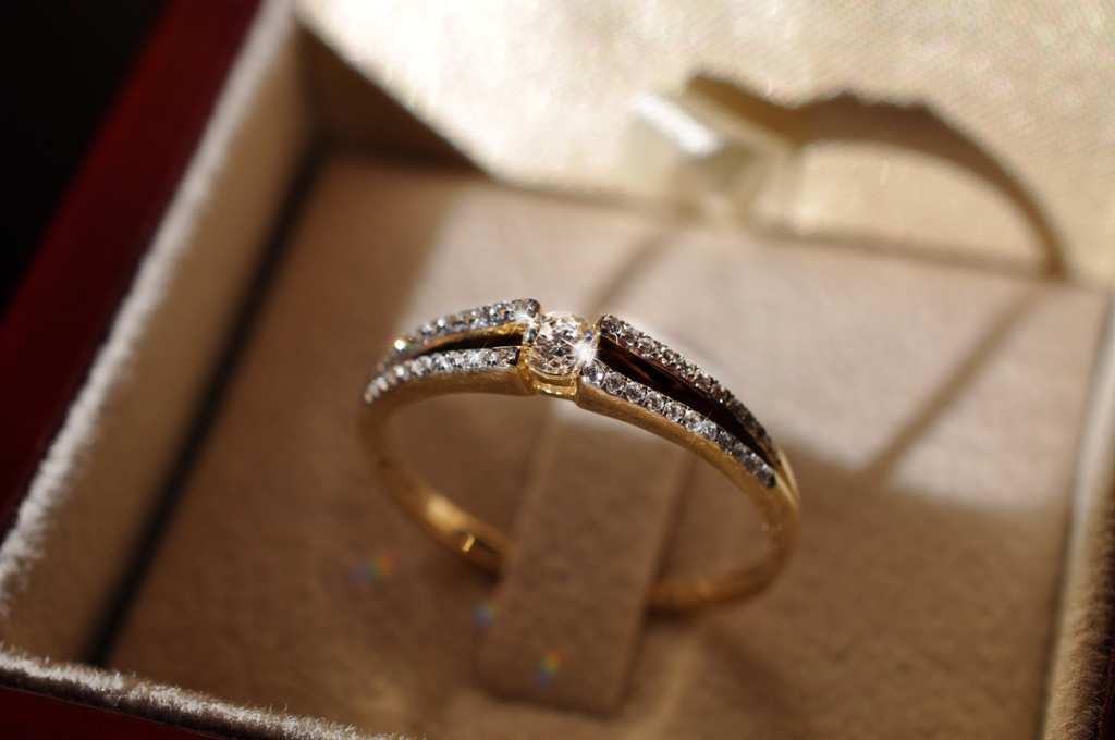 Prsteny s diamanty GEMS diamonds, žluté zlato 3810427-5-50-99