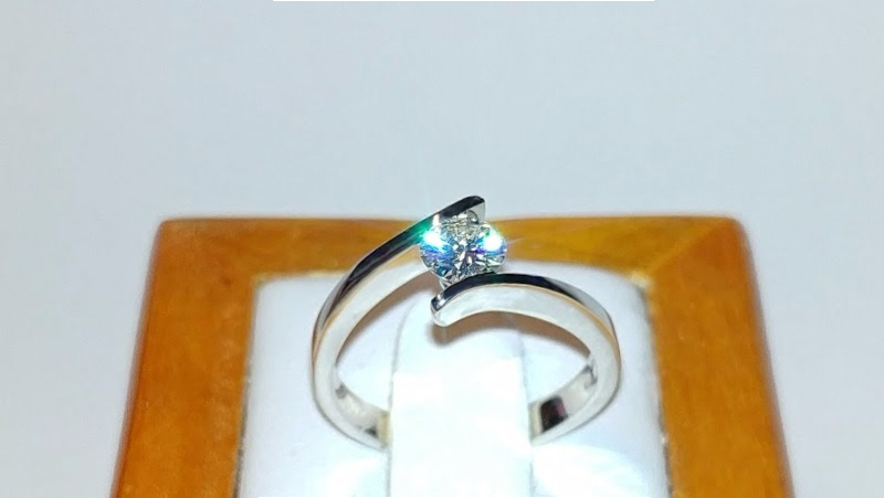 Prsten s diamantem Briline 18-57